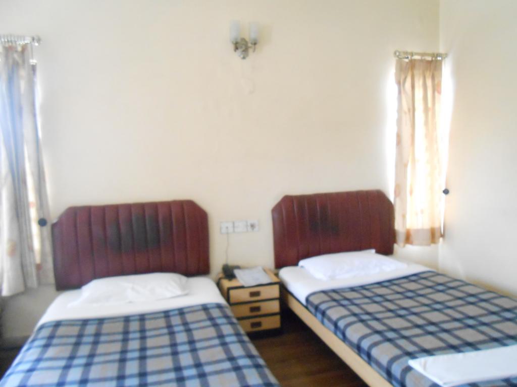 Hotel Akash Deep Kolkata Luaran gambar