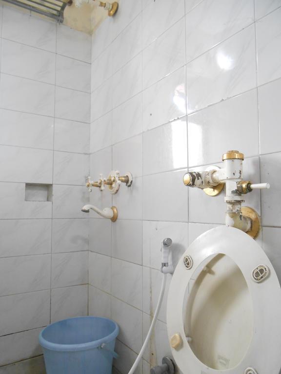 Hotel Akash Deep Kolkata Luaran gambar